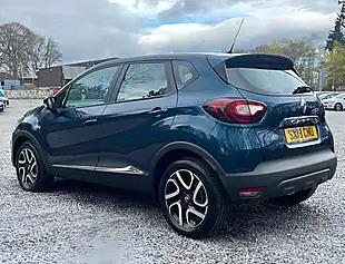 Used 2018 Renault Captur Dynamique Nav Ocean Blue - Interior and Exterior details 5