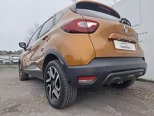 Used 2018 Renault Captur Dynamique Nav Orange - Interior and Exterior details 13