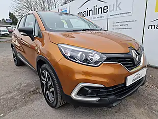 Used 2018 Renault Captur Dynamique Nav Orange - Interior and Exterior details 6