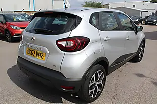 Used 2018 Renault Captur Dynamique Nav Silver - Interior and Exterior details 9