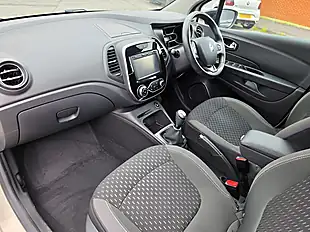Used 2018 Renault Captur Dynamique S Nav Black/Cream - Interior and Exterior details 14
