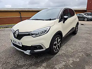 Used 2018 Renault Captur Dynamique S Nav Black/Cream - Interior and Exterior details 3