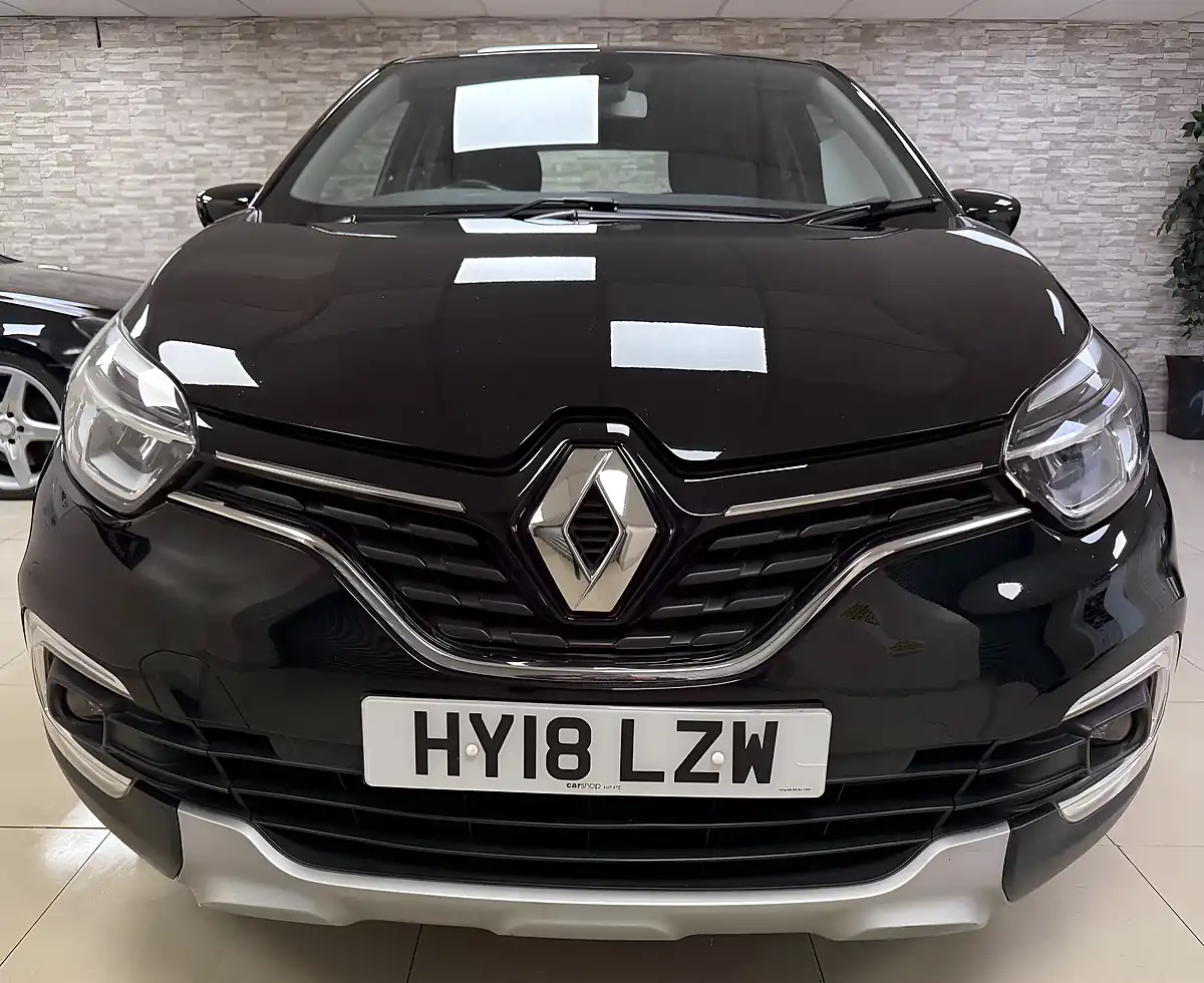 Used 2018 Renault Captur Dynamique S Nav Black - Interior and Exterior details 12