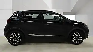 Used 2018 Renault Captur Dynamique S Nav Black - Interior and Exterior details 11