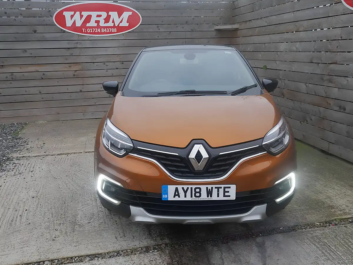 Used 2018 Renault Captur Dynamique S Nav Desert Orange / Black Roof - Interior and Exterior details 3