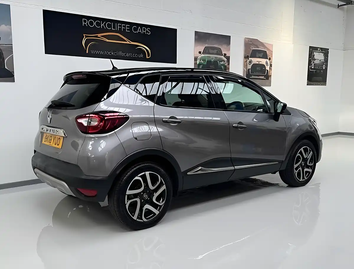 Used 2018 Renault Captur Dynamique S Nav Grey - Interior and Exterior details 19