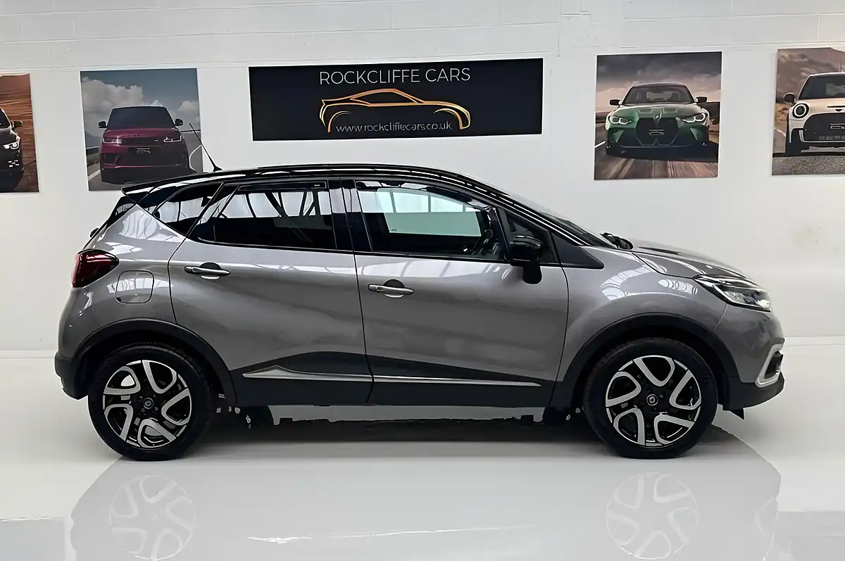 Used 2018 Renault Captur Dynamique S Nav Grey - Interior and Exterior details 2