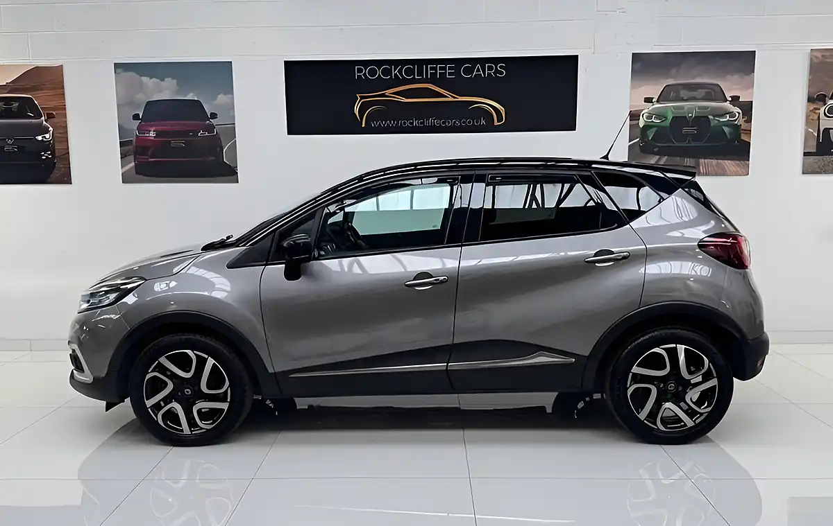 Used 2018 Renault Captur Dynamique S Nav Grey - Interior and Exterior details 3