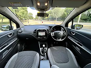 Used 2018 Renault Captur Dynamique S Nav Silver - Interior and Exterior details 12