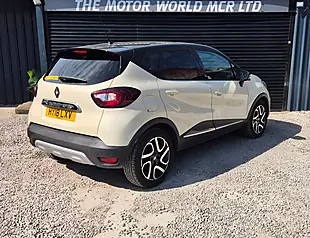 Used 2018 Renault Captur Dynamique S Nav White - Interior and Exterior details 4