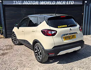 Used 2018 Renault Captur Dynamique S Nav White - Interior and Exterior details 7
