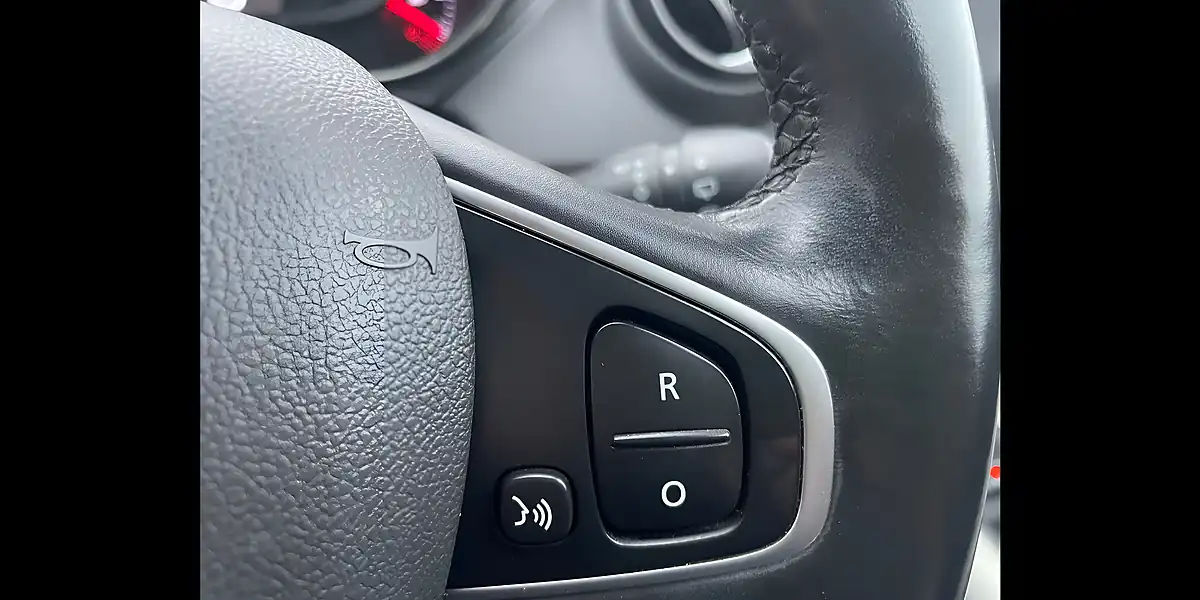 Used 2018 Renault Captur GT Line Blue and Cream - Interior and Exterior details 19