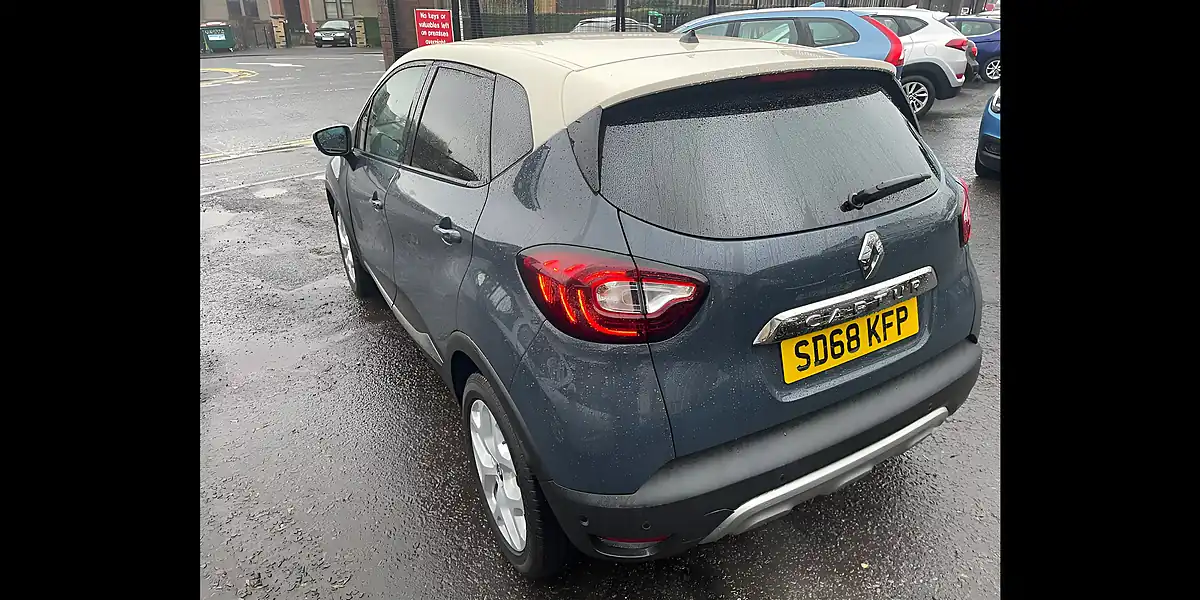 Used 2018 Renault Captur GT Line Blue and Cream - Interior and Exterior details 6