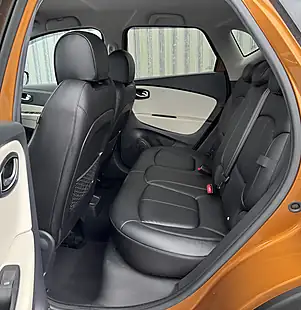 Used 2018 Renault Captur GT Line Desert Orange - Interior and Exterior details 11
