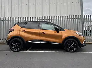 Used 2018 Renault Captur GT Line Desert Orange - Interior and Exterior details 7