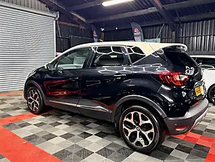 Used 2018 Renault Captur GT Line Diamond Black With Ivory Roof - Interior and Exterior details 4