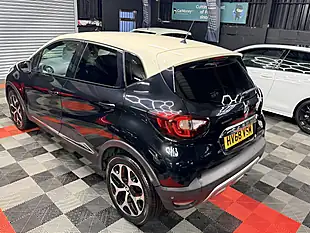 Used 2018 Renault Captur GT Line Diamond Black With Ivory Roof - Interior and Exterior details 9