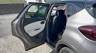 Used 2018 Renault Captur GT Line Grey - Interior and Exterior details 17