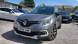 Used 2018 Renault Captur GT Line Grey - Interior and Exterior details 8