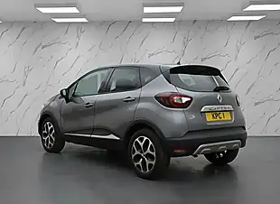 Used 2018 Renault Captur GT Line Grey - Interior and Exterior details 3