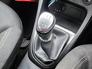 Used 2018 Renault Captur GT Line Orange - Interior and Exterior details 15