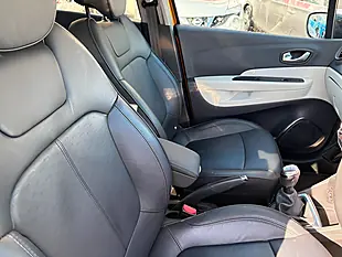 Used 2018 Renault Captur GT Line Orange - Interior and Exterior details 11