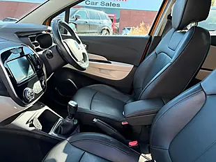 Used 2018 Renault Captur GT Line Orange - Interior and Exterior details 8