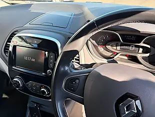 Used 2018 Renault Captur GT Line Orange - Interior and Exterior details 9
