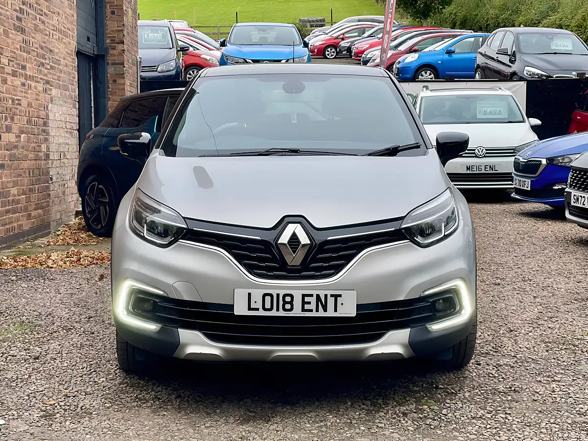 Used 2018 Renault Captur GT Line Silver - Interior and Exterior details 4