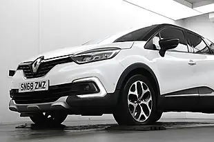 Used 2018 Renault Captur GT Line White - Interior and Exterior details 3