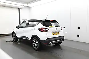 Used 2018 Renault Captur GT Line White - Interior and Exterior details 5