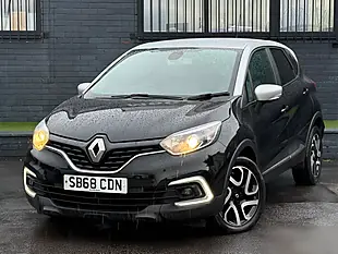 Used 2018 Renault Captur Iconic Black - Interior and Exterior details 10