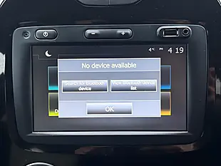 Used 2018 Renault Captur Iconic Black - Interior and Exterior details 17