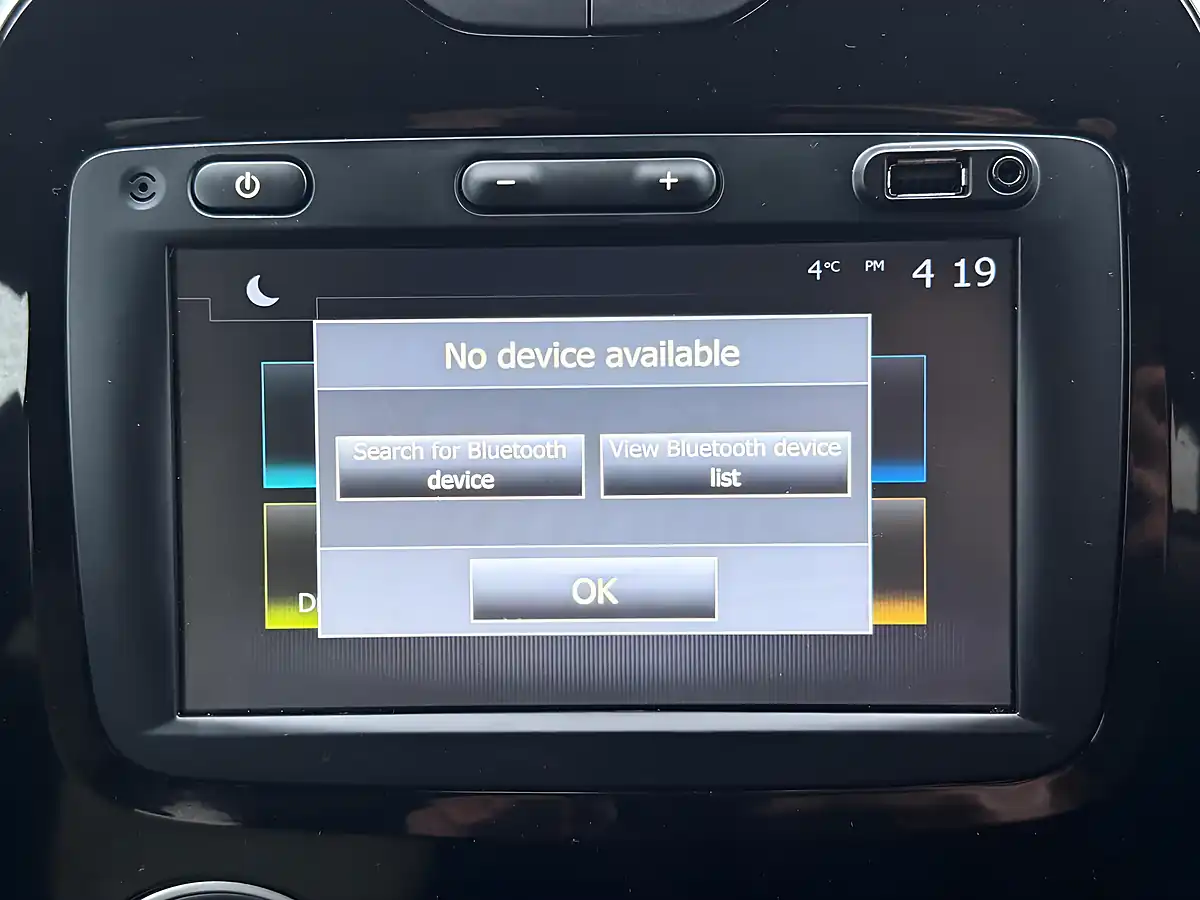 Used 2018 Renault Captur Iconic Black - Interior and Exterior details 17