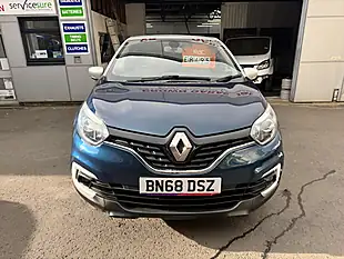 Used 2018 Renault Captur Iconic Blue - Interior and Exterior details 8