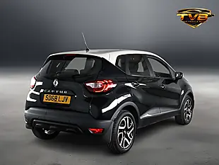 Used 2018 Renault Captur Iconic Diamond Black With Ivory Roof - Interior and Exterior details 3