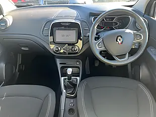 Used 2018 Renault Captur Iconic Grey - Interior and Exterior details 11