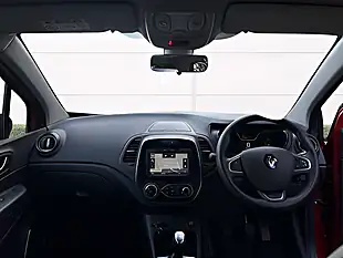 Used 2018 Renault Captur Iconic Metallic Red - Interior and Exterior details 12
