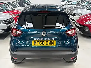 Used 2018 Renault Captur Iconic Ocean Blue - Interior and Exterior details 11