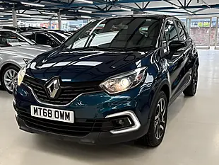 Used 2018 Renault Captur Iconic Ocean Blue - Interior and Exterior details 9