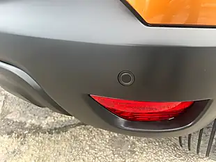 Used 2018 Renault Captur Iconic Orange - Interior and Exterior details 6