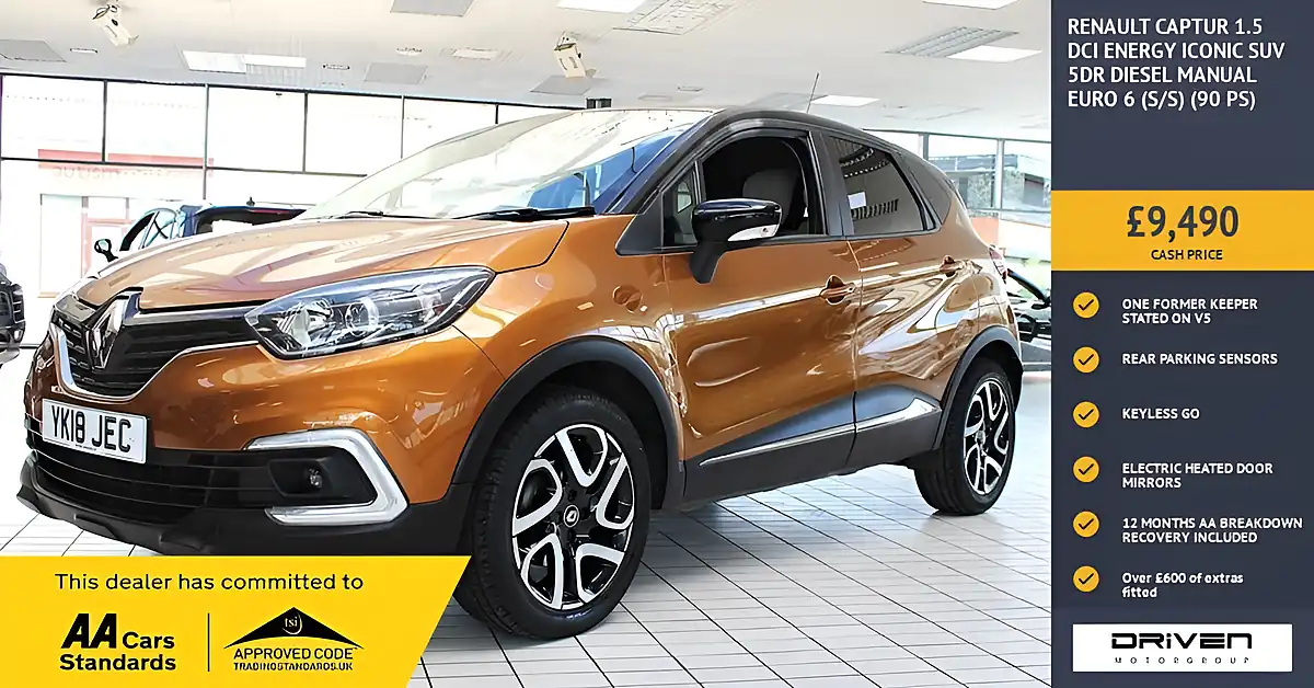 Used 2018 Renault Captur Iconic Orange - Front View