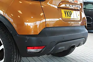 Used 2018 Renault Captur Iconic Orange - Interior and Exterior details 16