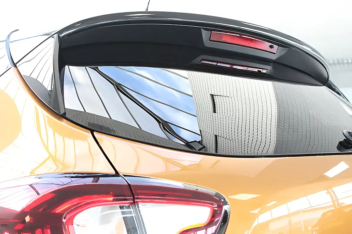 Used 2018 Renault Captur Iconic Orange - Interior and Exterior details 20