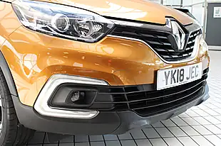 Used 2018 Renault Captur Iconic Orange - Interior and Exterior details 9