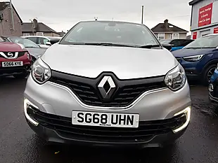 Used 2018 Renault Captur Iconic Silver - Interior and Exterior details 5