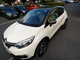Used 2018 Renault Captur Iconic White - Interior and Exterior details 11