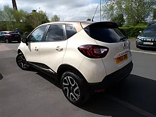 Used 2018 Renault Captur Iconic White - Interior and Exterior details 2