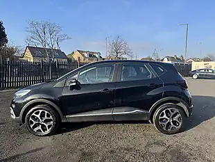 Used 2018 Renault Captur Media Nav Dynamique Black - Interior and Exterior details 13