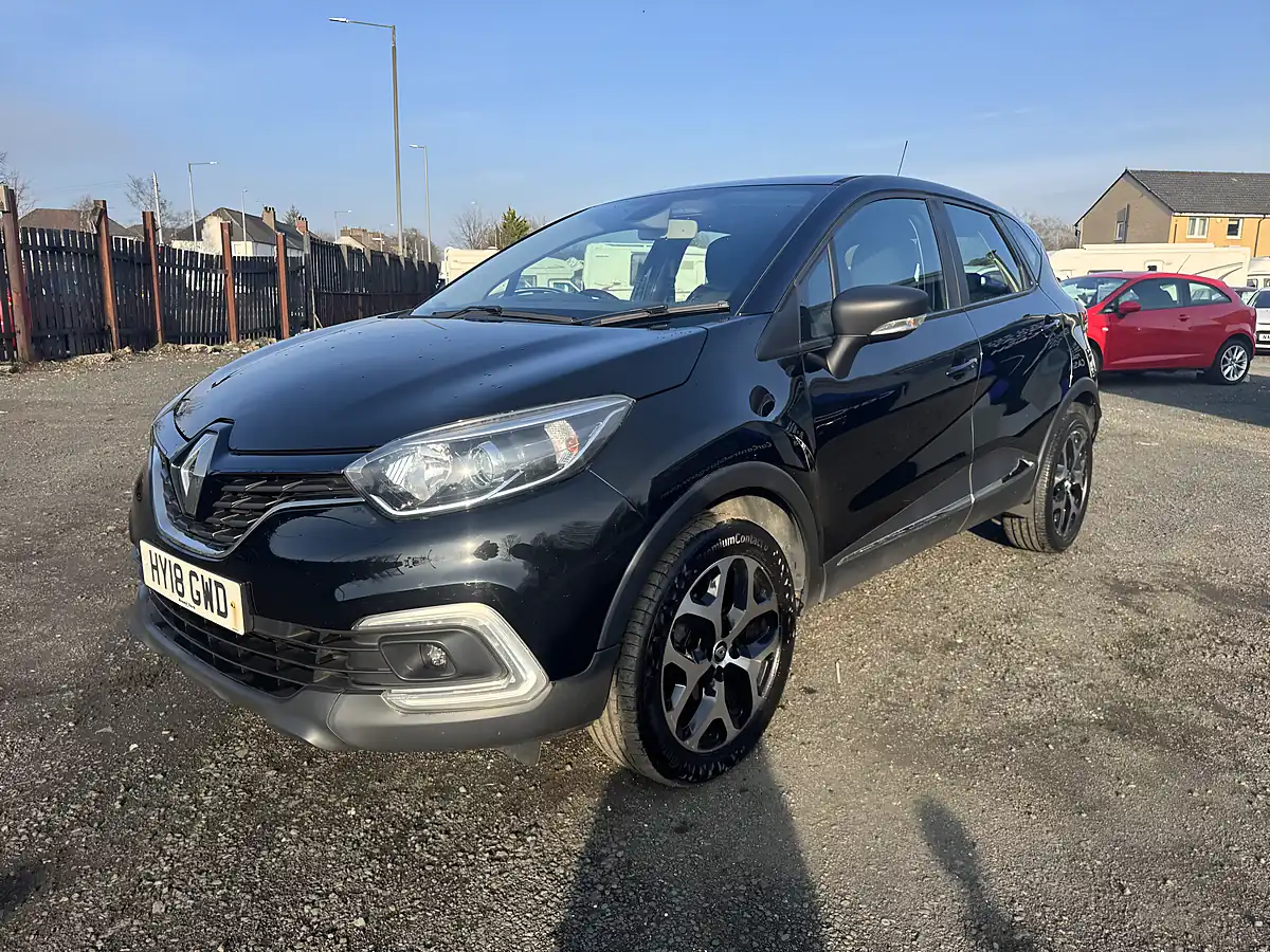 Used 2018 Renault Captur Media Nav Dynamique Black - Interior and Exterior details 15